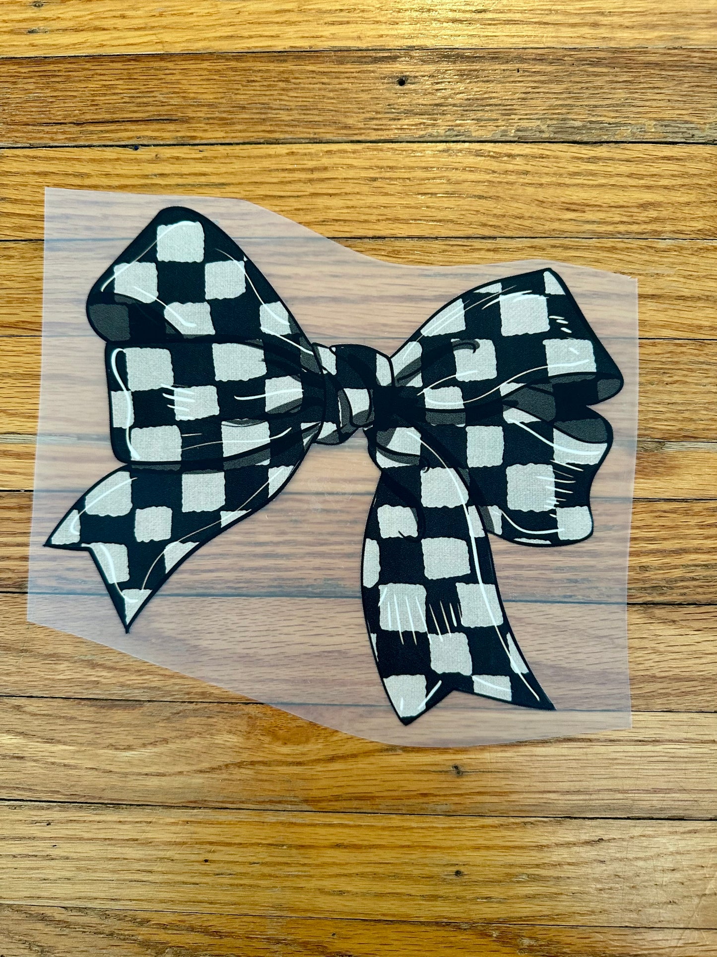 Checker Bow