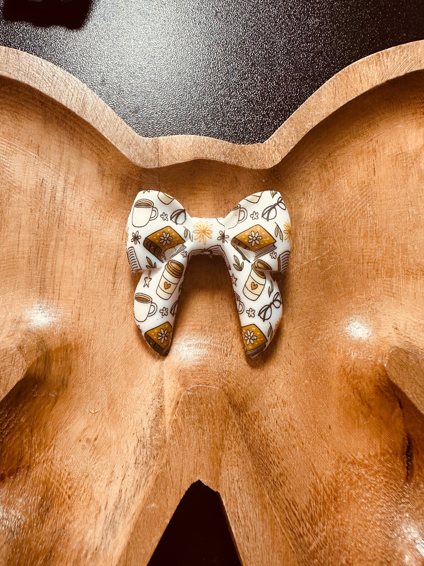 coffee and book bow